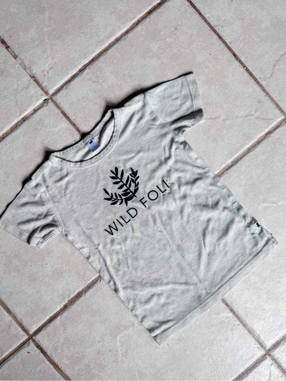 Little & Lively 🇨🇦 • Graphic Tee